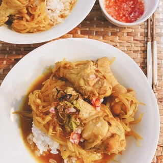 チキンカレースープかけご飯 アジア風